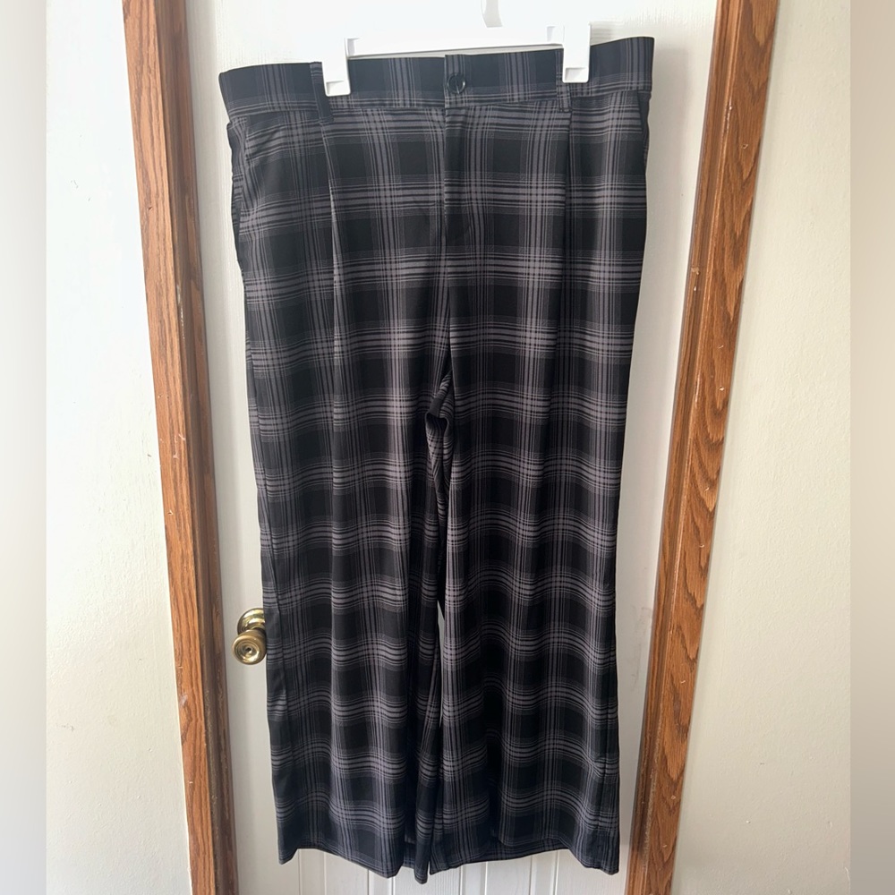 Wide leg dress pants